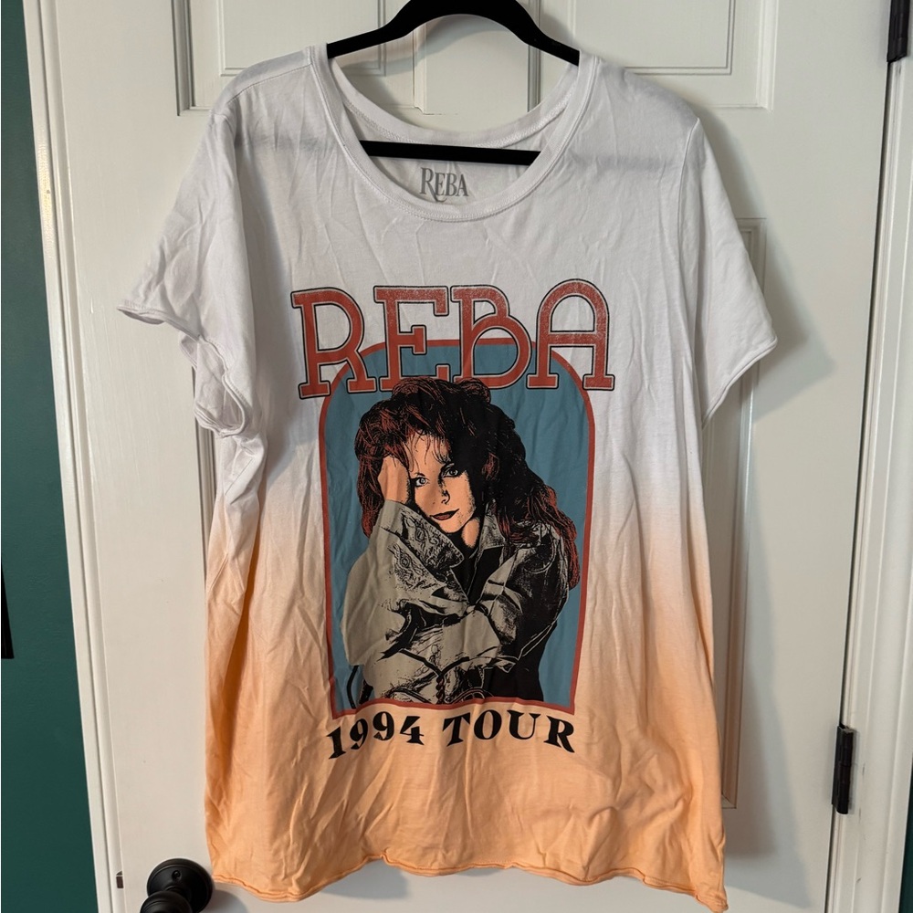 Reba Graphic T-Shirt